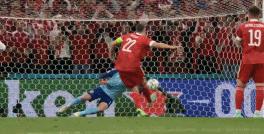 丹麦背水一战俄罗斯力争赢球出线,疯狂欧洲杯比分