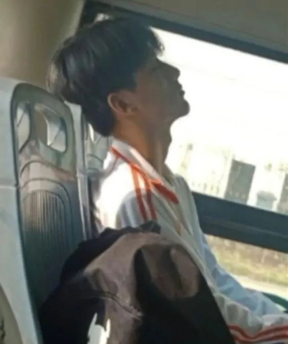 素人帅哥闪照合集,素人帅哥集锦