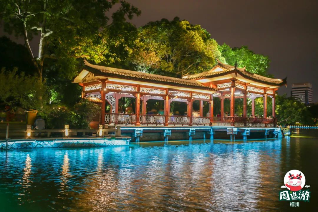 福州菊花展21年还有吗,福州西湖菊花展人山人海