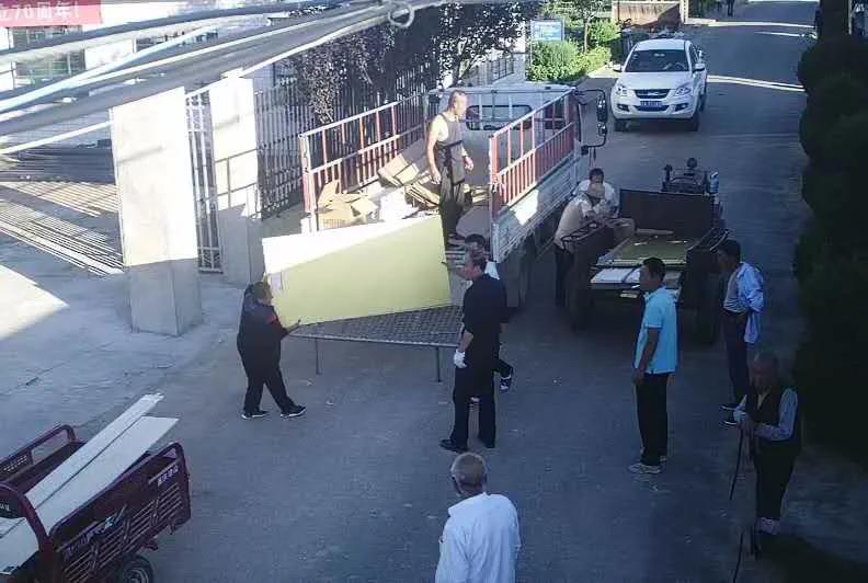 井坳村“土炕”改“电炕”方便又环保