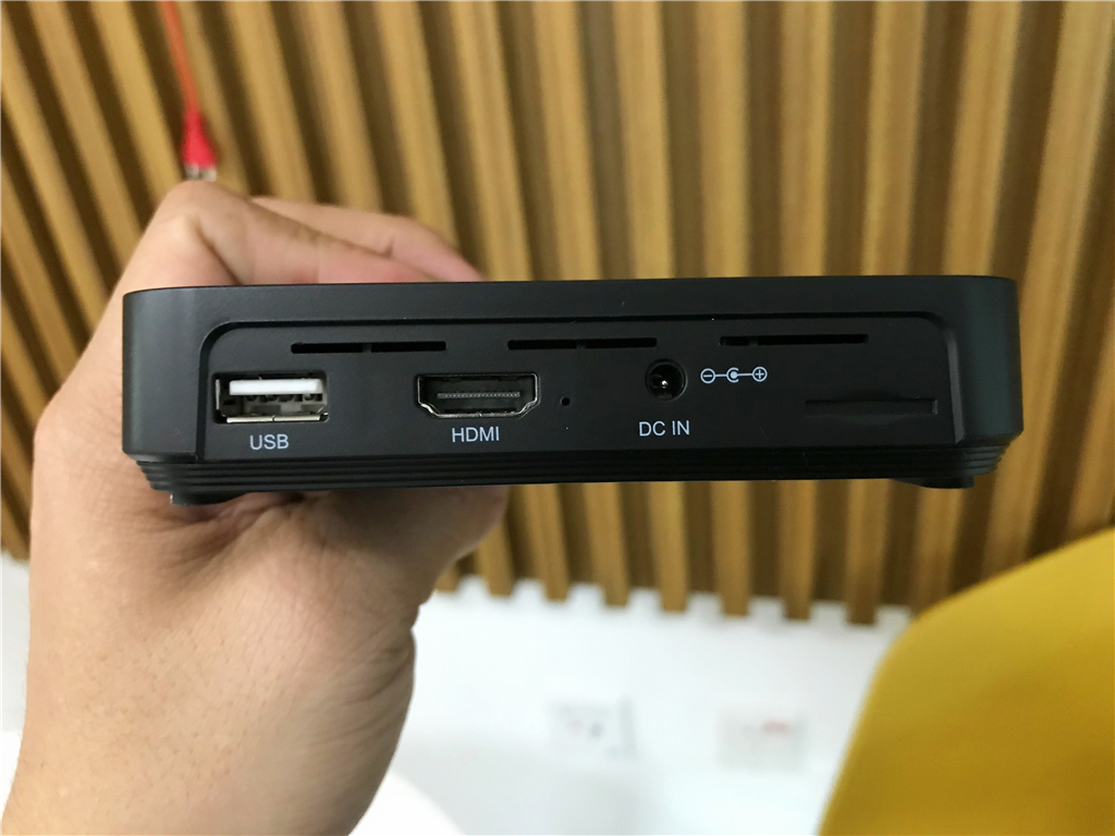 铚傚姪鎵嬬數瑙嗙洅瀛愯兘澶栨帴4g鍗″悧,铚傚姪鎵嬬數瑙嗙洅浣跨敤鏁欑▼