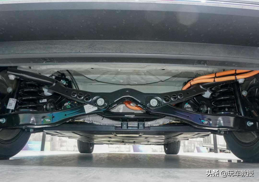 高尔夫纯电裸车价格8.98万,高尔夫纯电最高优惠