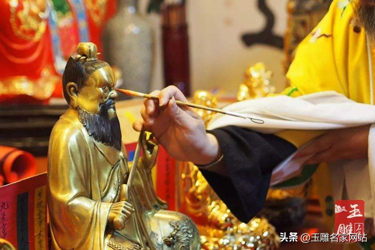 饰品开光和不开光的区别,开光饰品真的有用吗