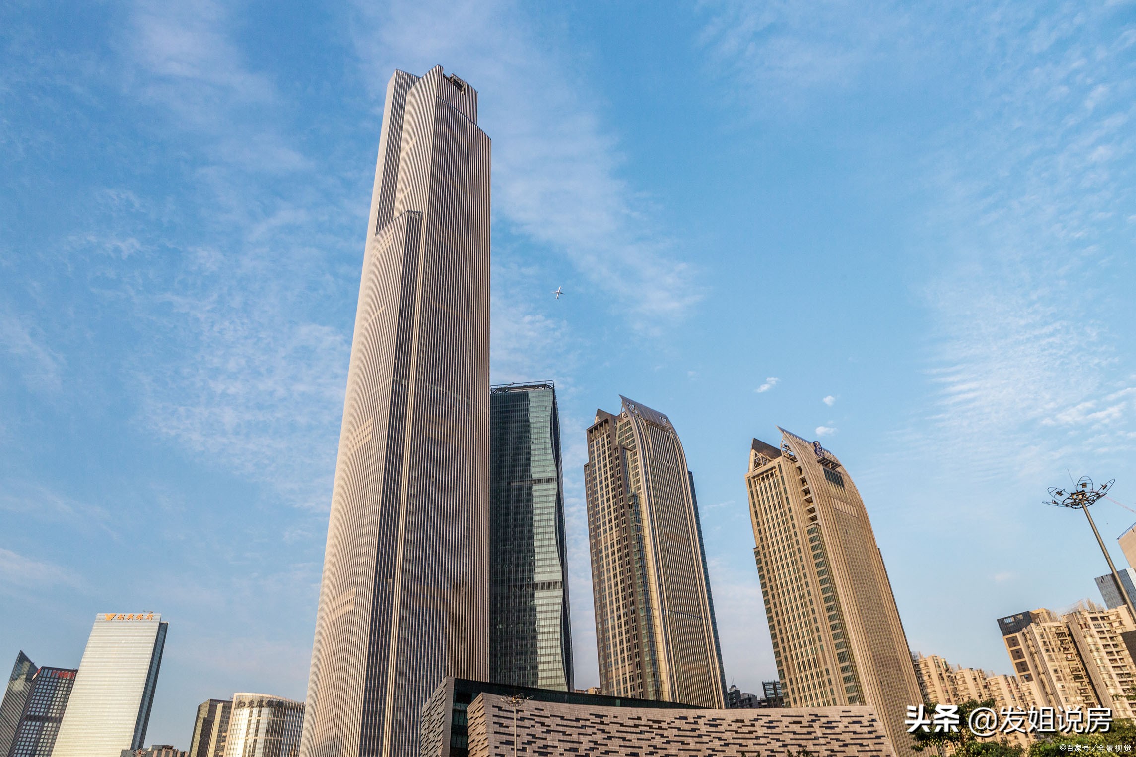 2021新建6层楼房电梯政策,四楼以上或统一装电梯