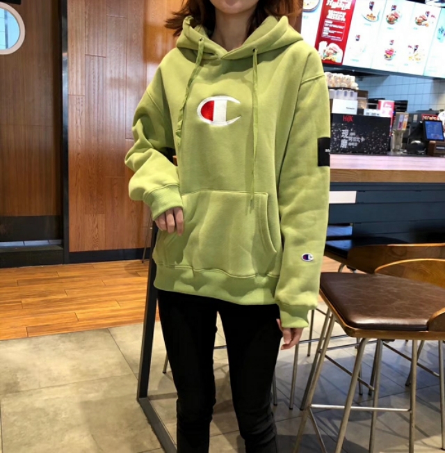 吉普刺绣加绒卫衣,冠军卫衣红色带帽新款加绒