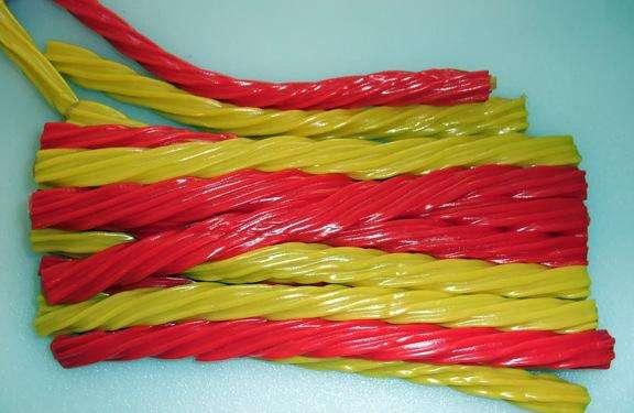 买零食踩过的“雷”，5种又贵又难吃的零食，颜值高却腻人