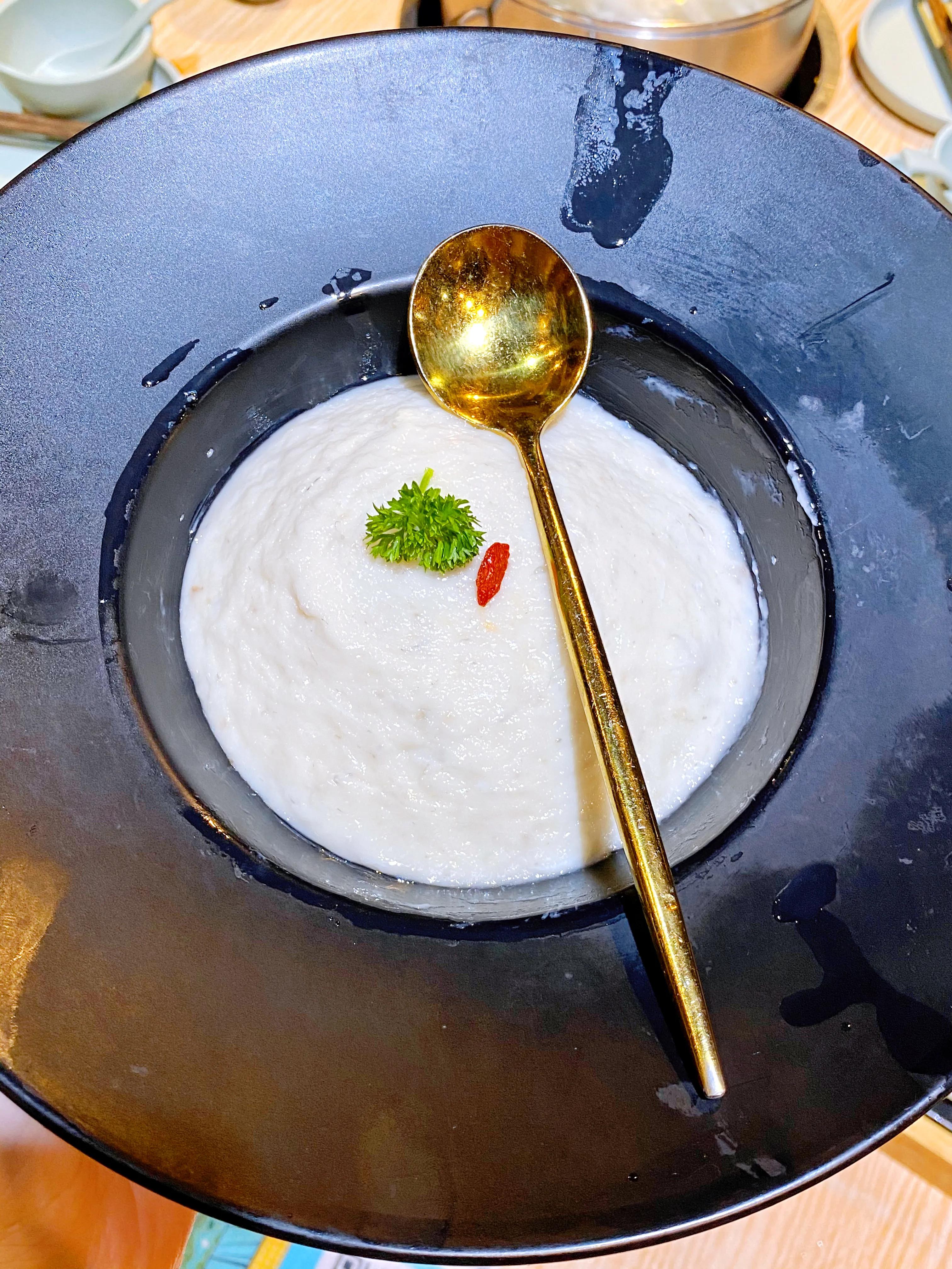 三亚椰子鸡网红餐厅,三亚美食网红