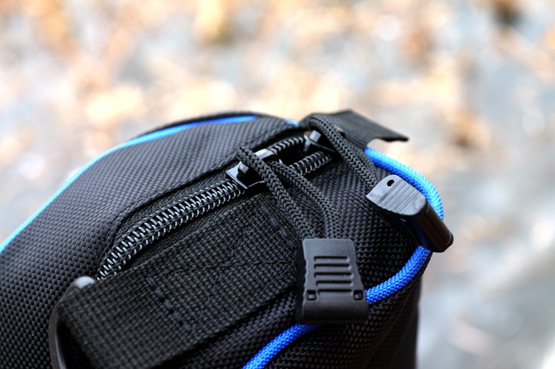 思锐碳纤维迷你三脚架测评,思锐AT125便携款三脚架