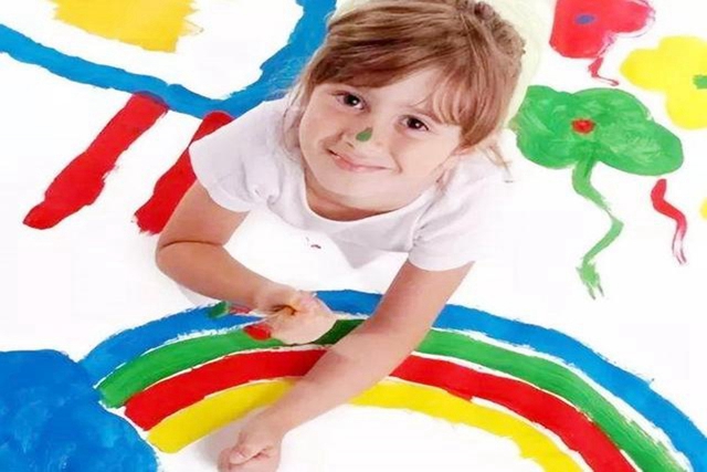孩子喜欢的颜色代表他们是啥性格,孩子喜欢的颜色代表他们的性格