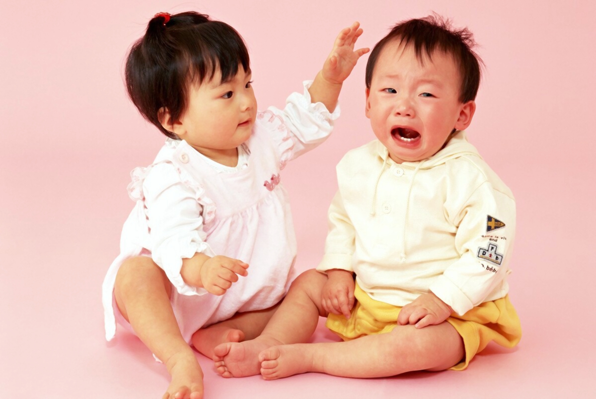 过来人坦言：龙凤胎看似幸福，实则操心受罪，只有外行人才会羡慕