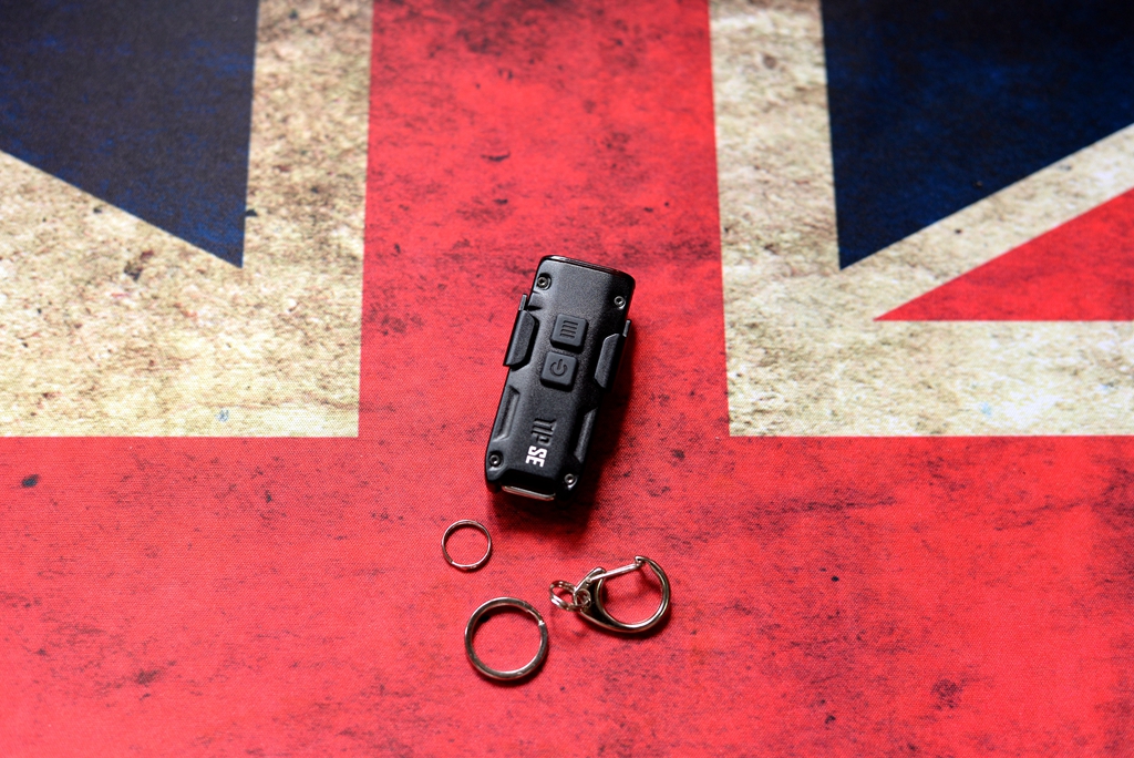 随身照明小金刚——NITECORETIPSE钥匙灯评测