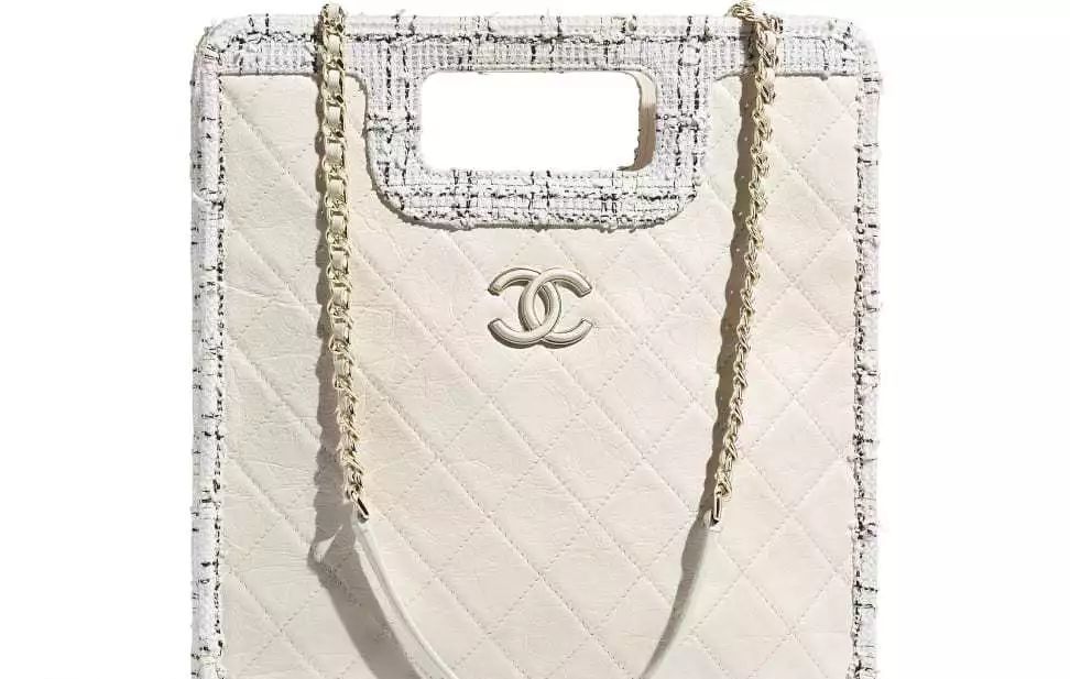 追了《爱的迫降》这么久,我终于看到一只想买的包了