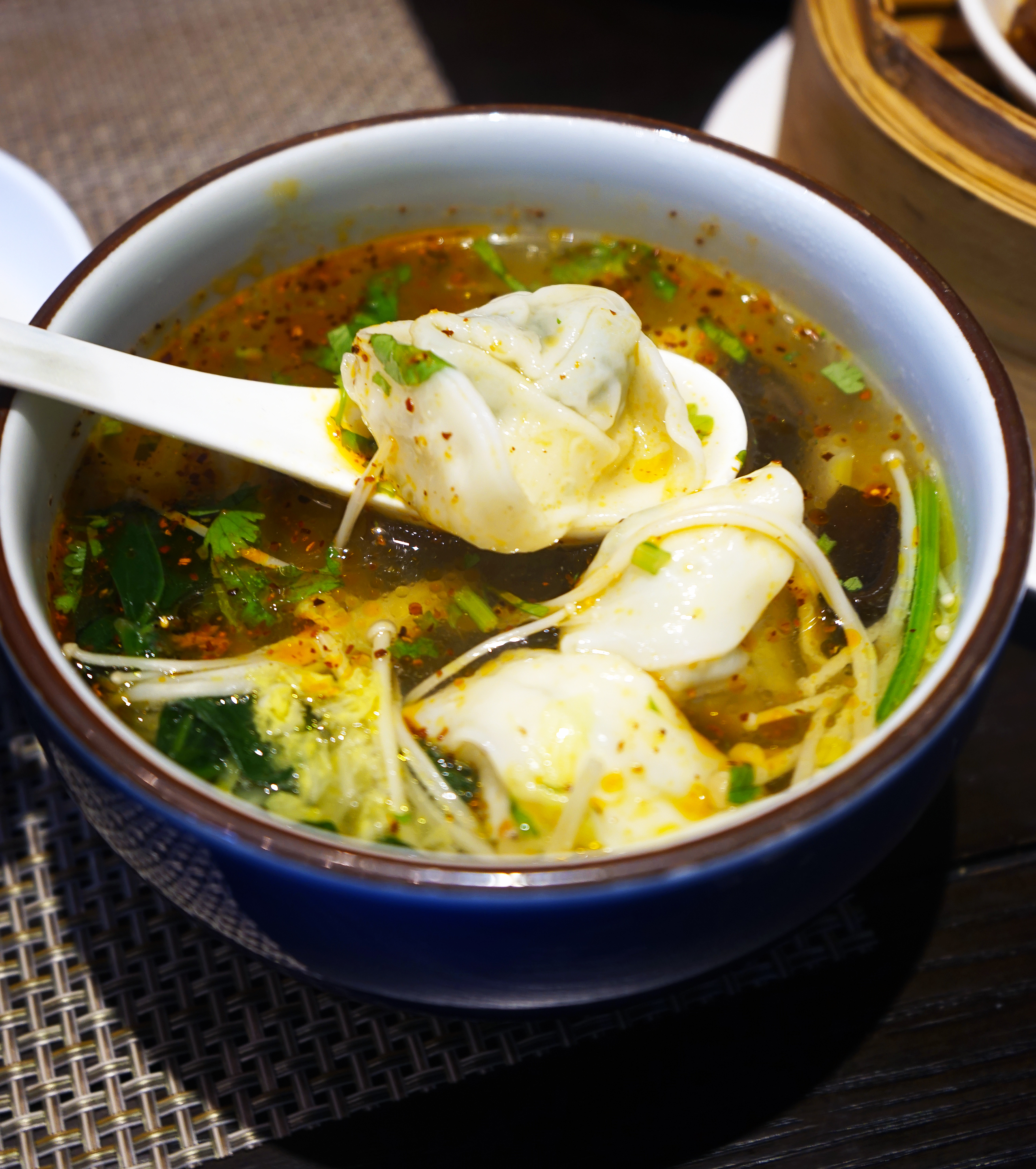 苏州是个温柔的地方,苏州人是个雅致的女人