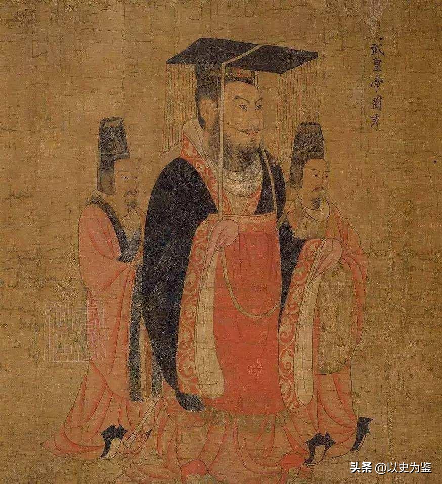 明代龙袍和唐代龙袍,各个朝代的龙袍颜色的变化