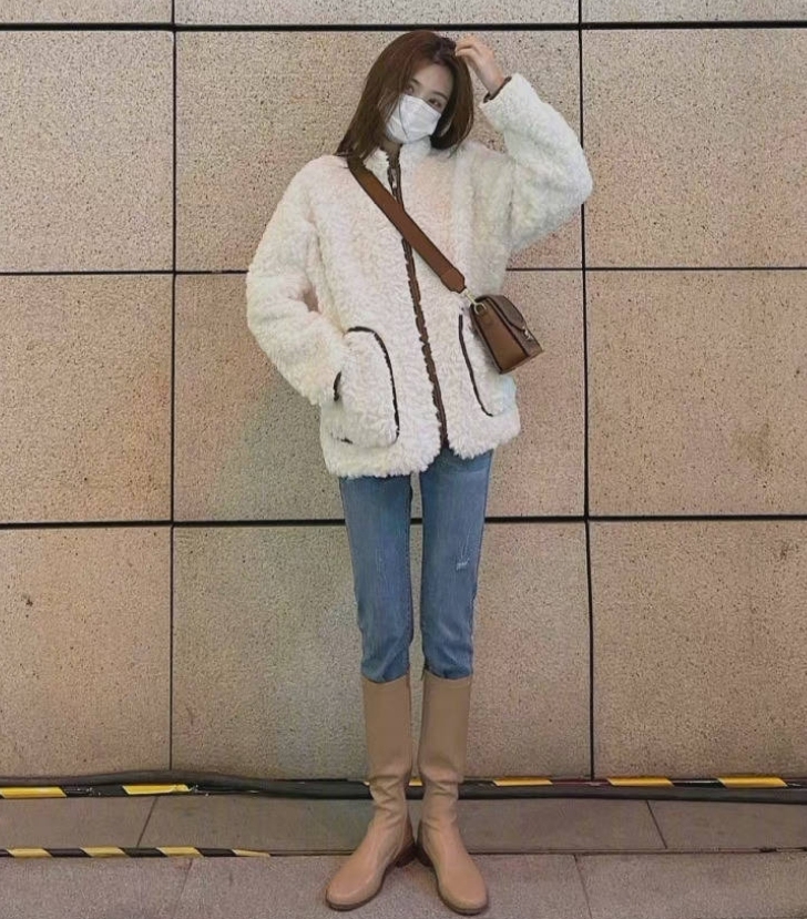 韩国冬季露腿穿搭,ins韩国冬季露腿穿搭