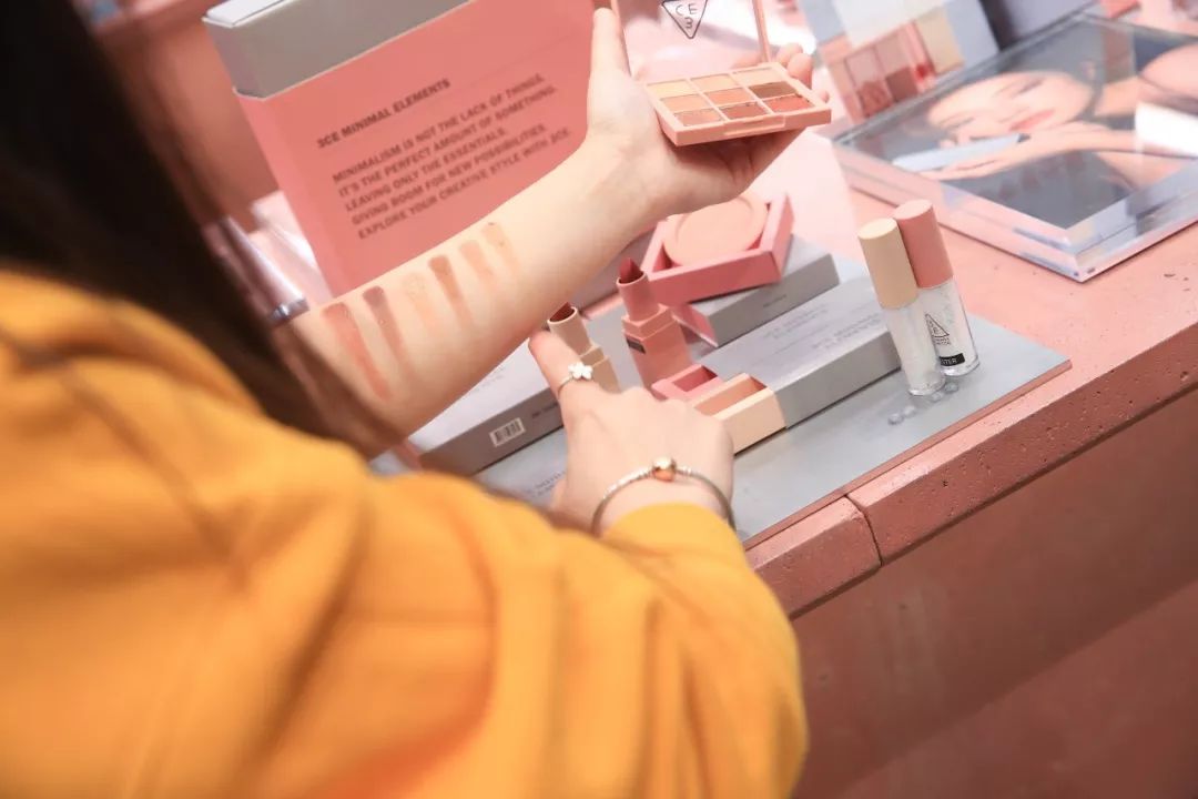 3ce旗舰店官方正品直播,3ce官方旗舰店是不是真的