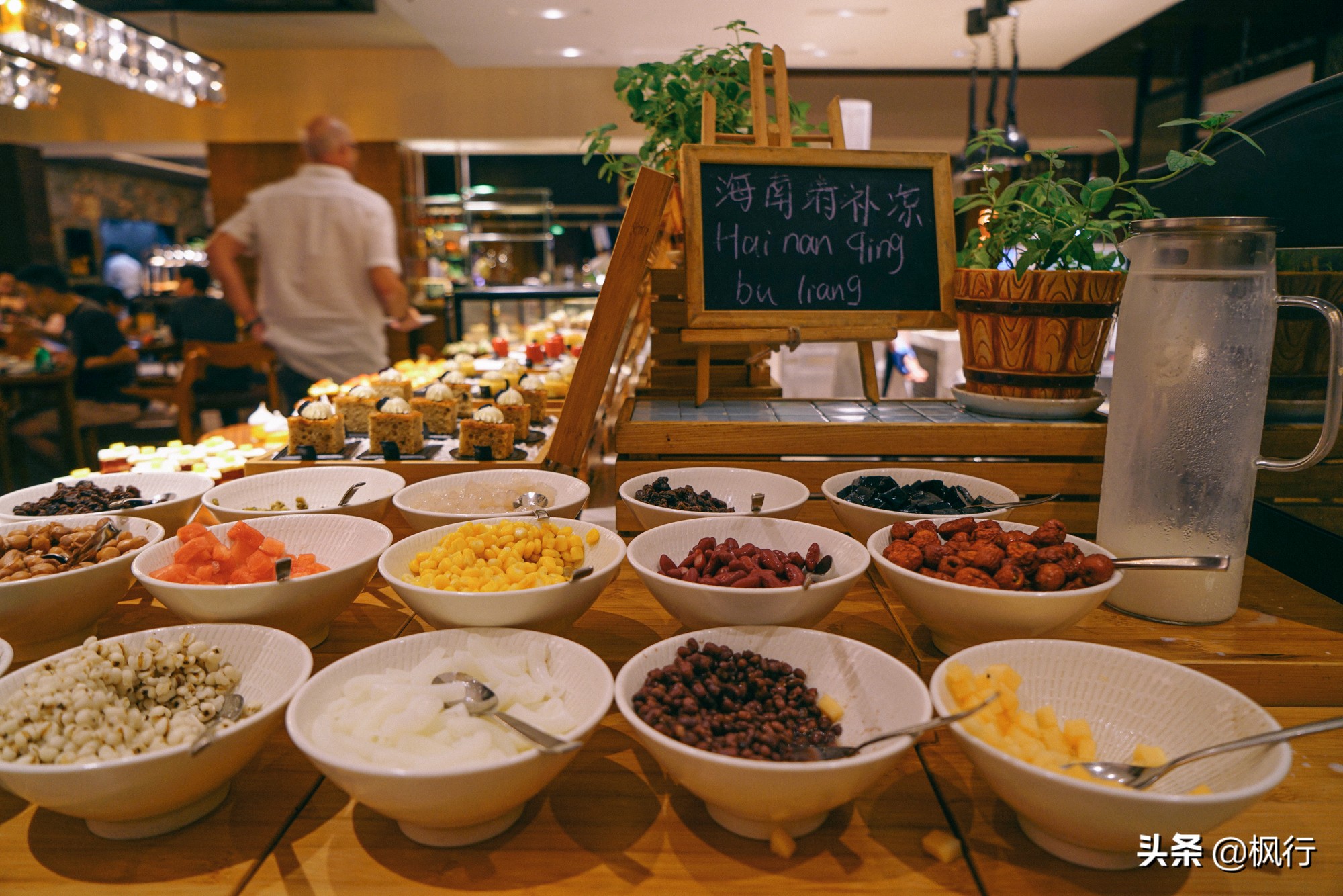 被猴子袭击，门票昂贵，拍照被轰，被我全程吐槽的三亚到底值不值