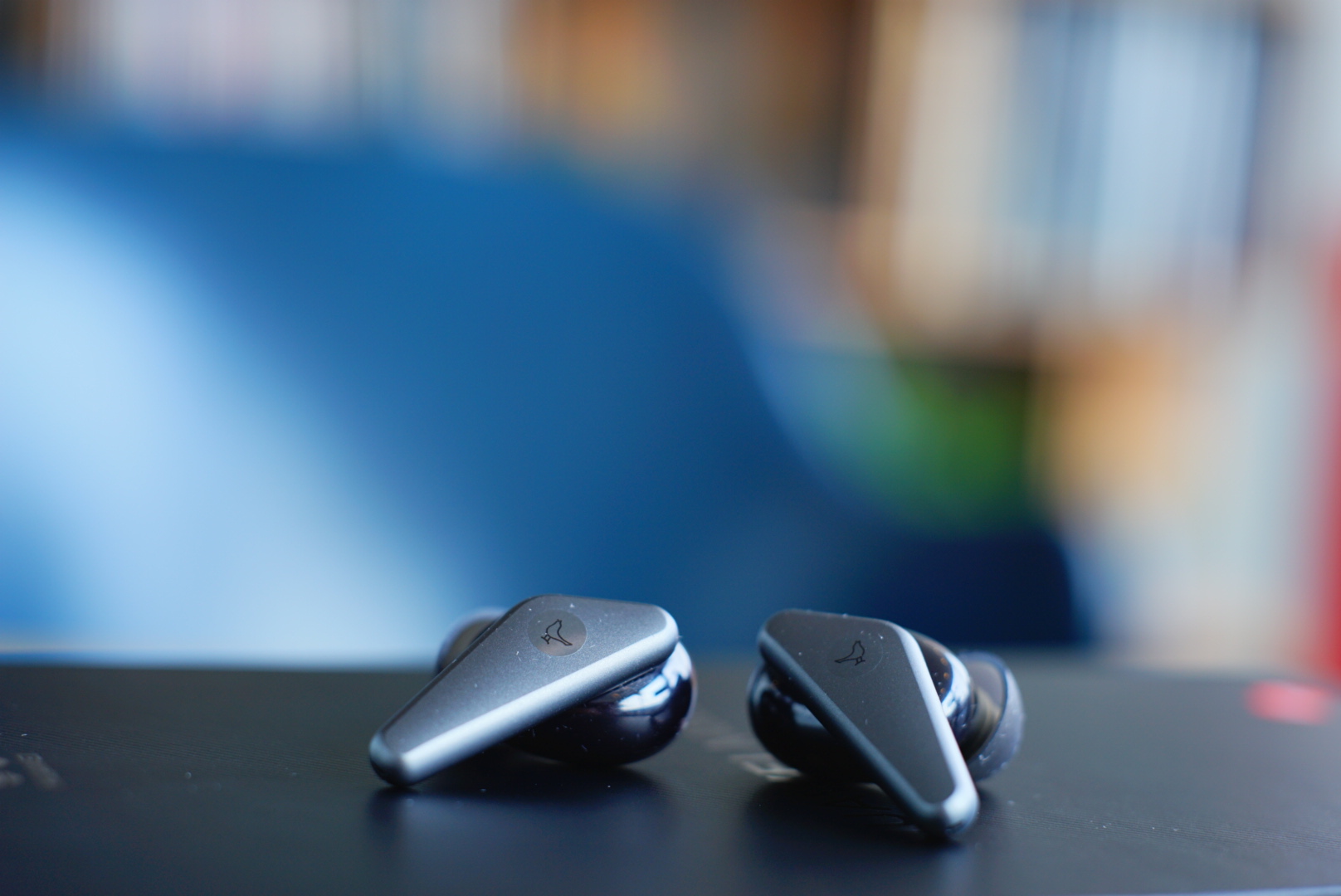 libratone小鸟耳机trackair+评测,安静轻盈的音乐