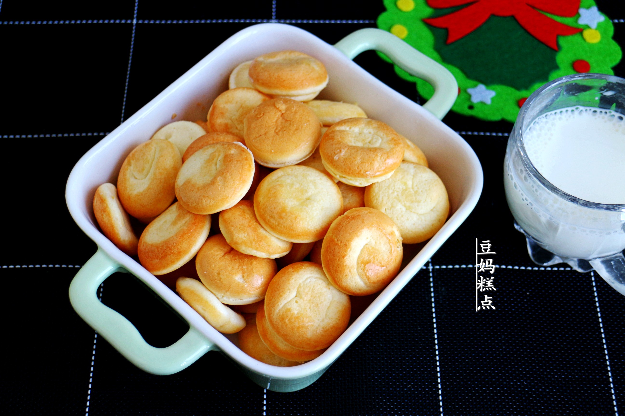 不用烤箱做迷你小蛋糕,儿童小蛋糕做法家庭版不需烤箱