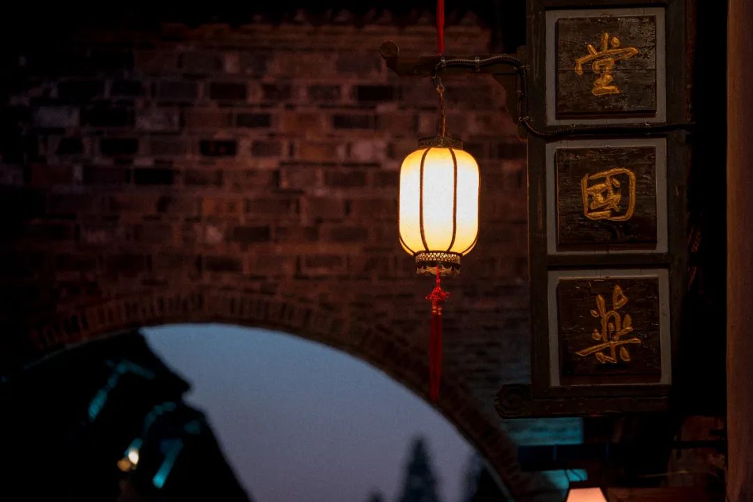 夜游乌镇西栅坐船可以坐多久,乌镇夜游攻略