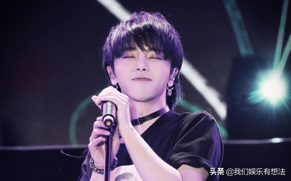 邓典文兆杰看华晨宇演唱会,邓典华晨宇完整版