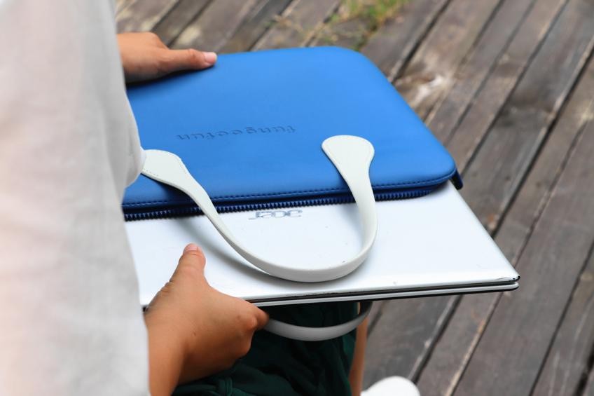 梵高范电脑包59块钱的怎么买,梵高范新款苹果电脑包