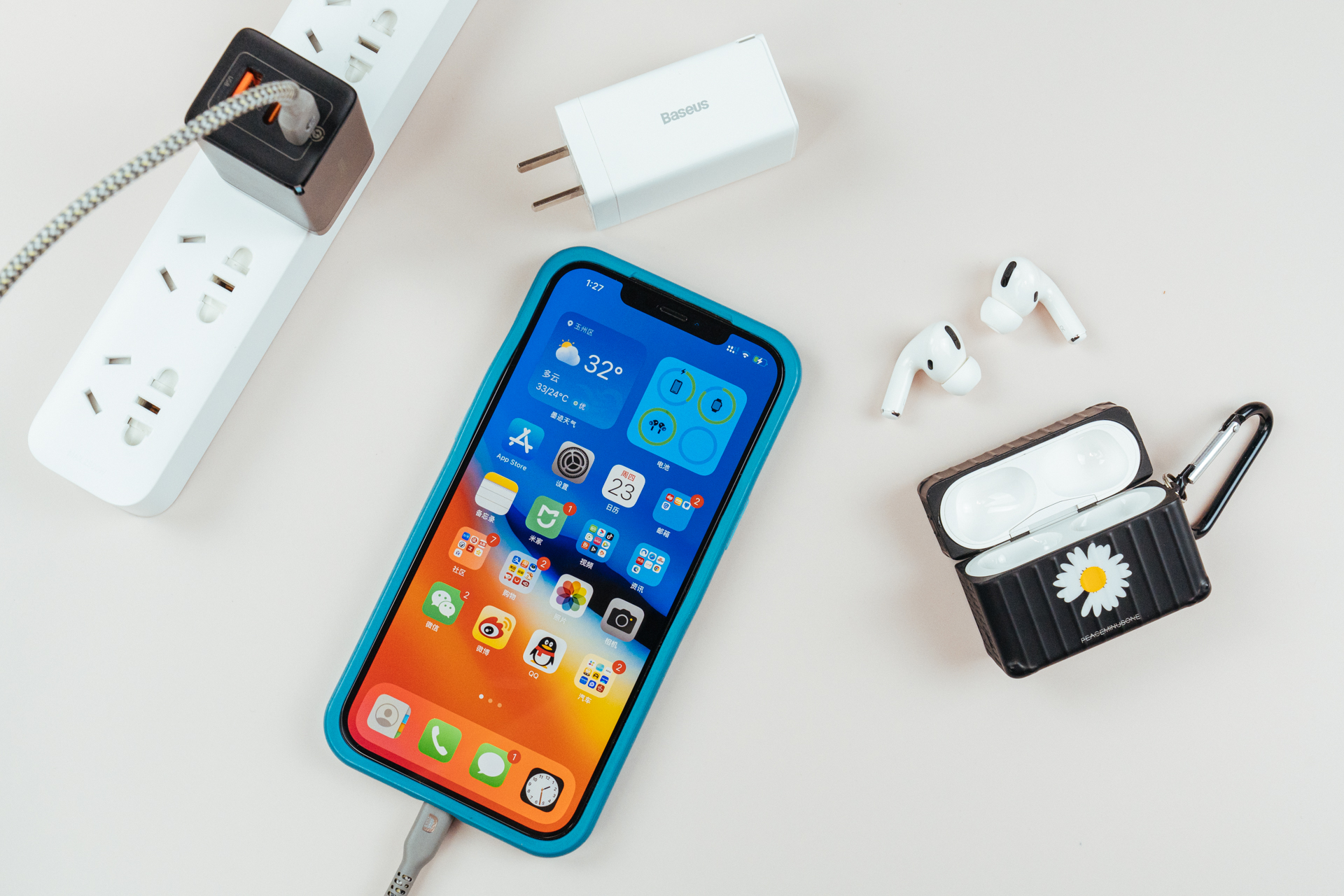 iphone1335w快充测评,iphone13充电头倍思评测