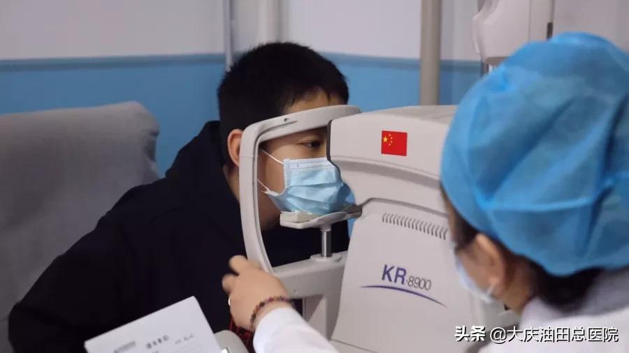 给孩子配眼镜怎么验光最标准,给孩子配镜的过程