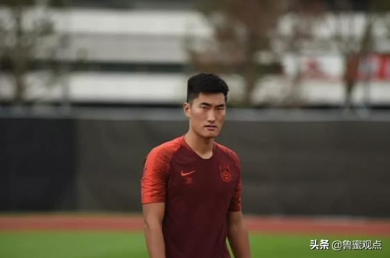 鲁能足球学校u19梯队试训视频,山东鲁能09梯队试训