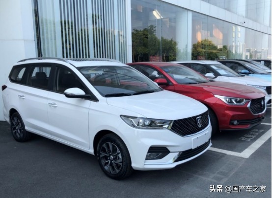 宝骏3602021款六座自动挡试驾测评,宝骏360六座自动挡车的各项性能