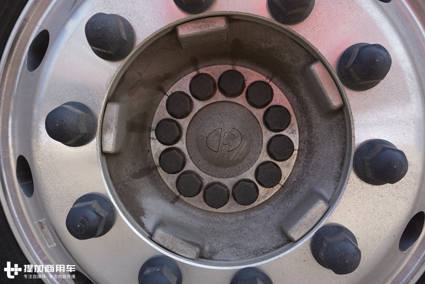 卡车上的各个零部件叫什么,卡车上用得最多的零部件是哪一种