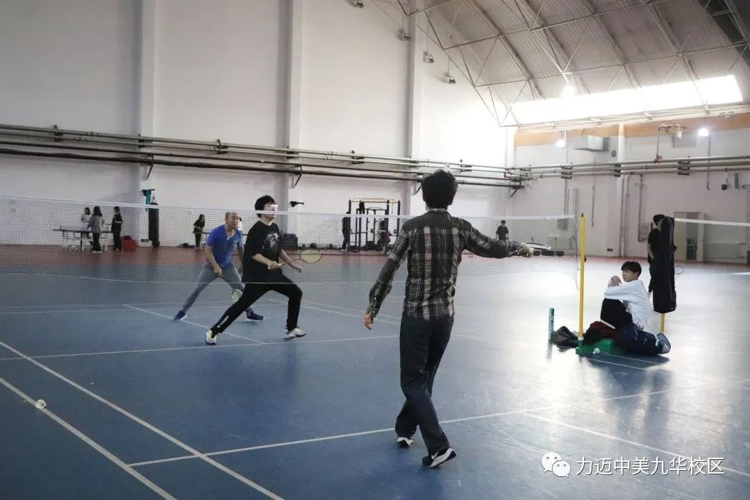 美国高中学校社团活动,美国高中生社团活动