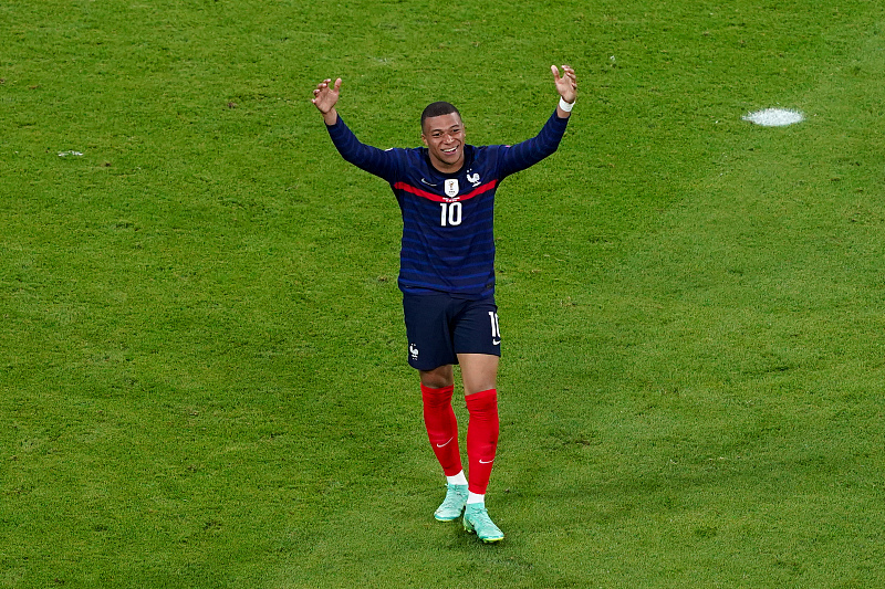 德国欧洲杯2004出局,欧洲杯德国战车出局