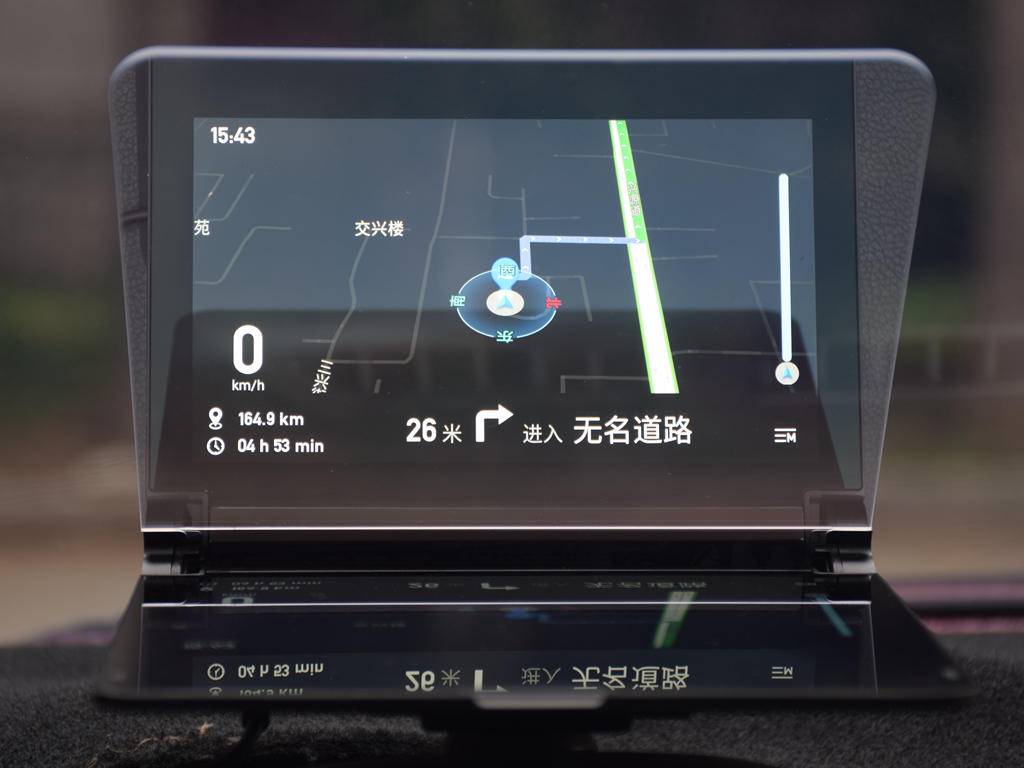 科技感爆棚!这款HUD终身免流量导航,还能在线听音乐看视频