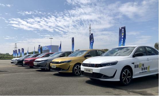 奇瑞凯翼轩度手动挡测试,奇瑞6.99万最新车