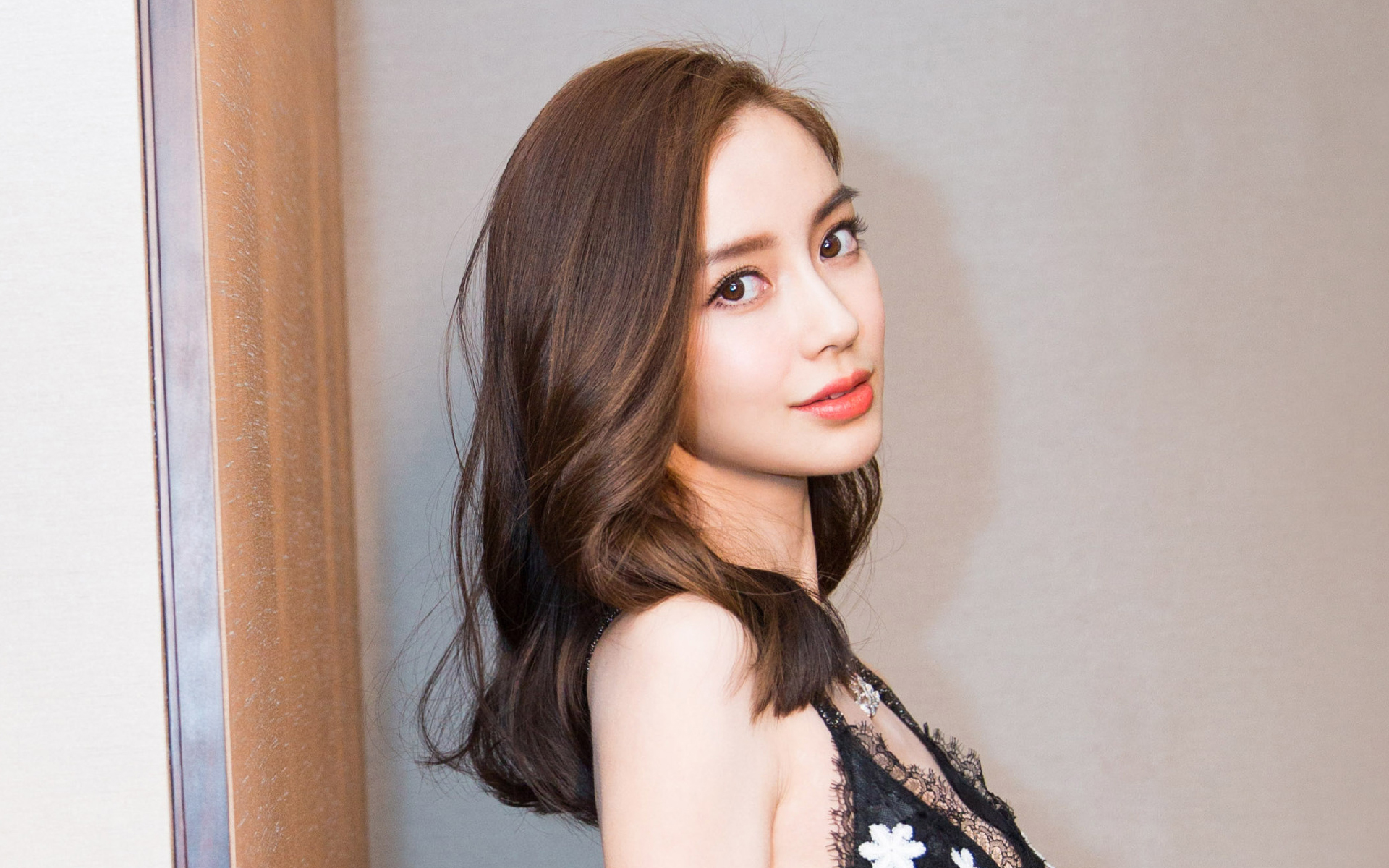 娱乐圈20位女星前后对比,娱乐圈十位女星