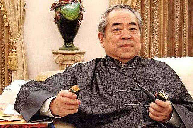 李敖范曾完整视频,李敖评价范曾水平