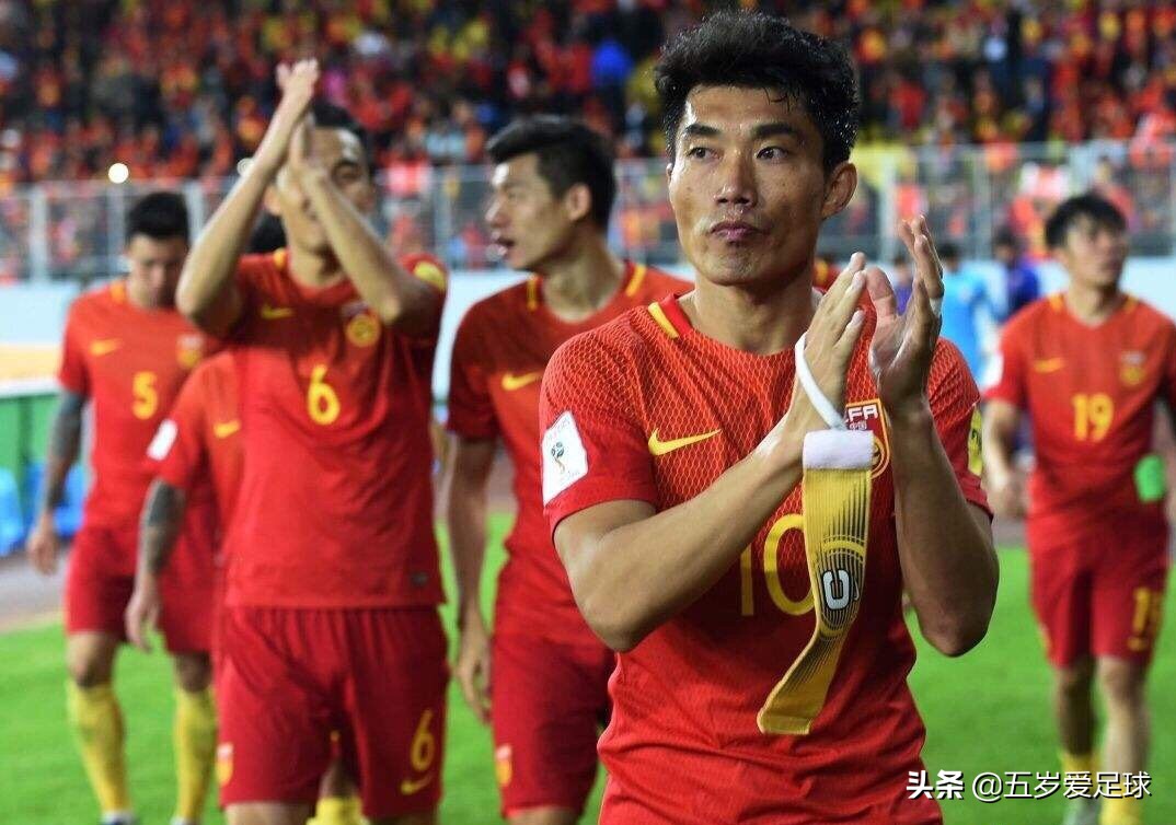 世预赛40强赛国足武磊受伤,国足武磊肩部受伤
