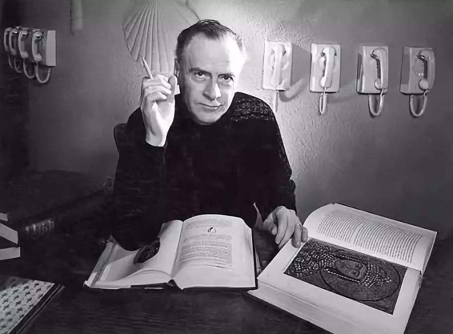 传播学是不是新闻传播类,传播学属于文学吗