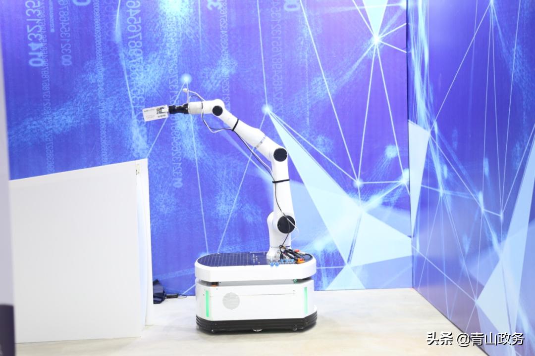 无人机仓储机器人,无人机仓储巡检