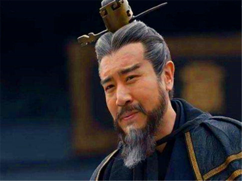 三国张辽和夏侯惇哪个厉害,三国夏侯和张飞的区别