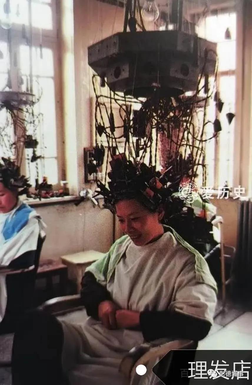 「老城印迹」安阳老城理发行/作者赵洪军