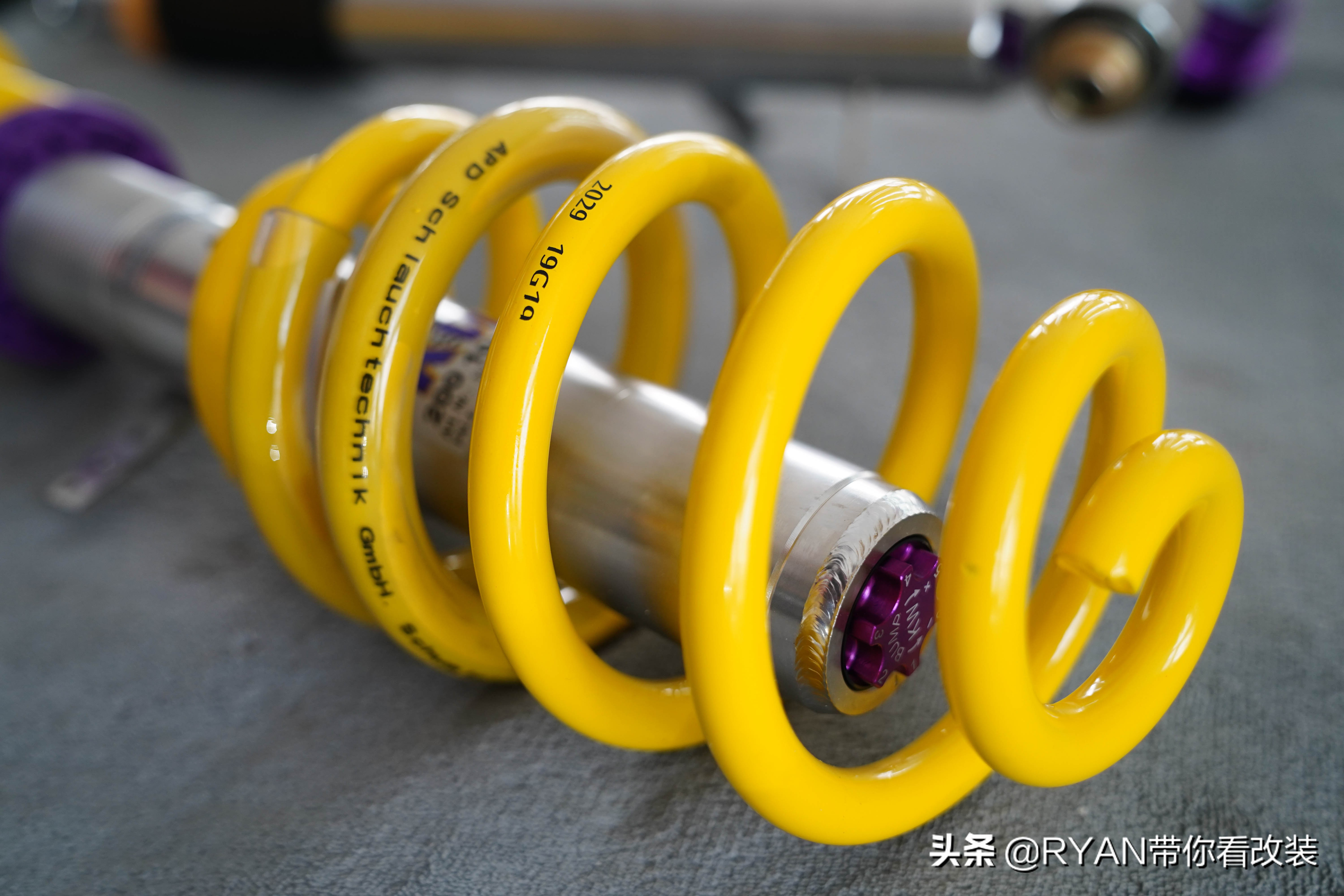 百改降为先，轿跑SUV的鼻祖-最帅宝马X6-KWv3避震改装