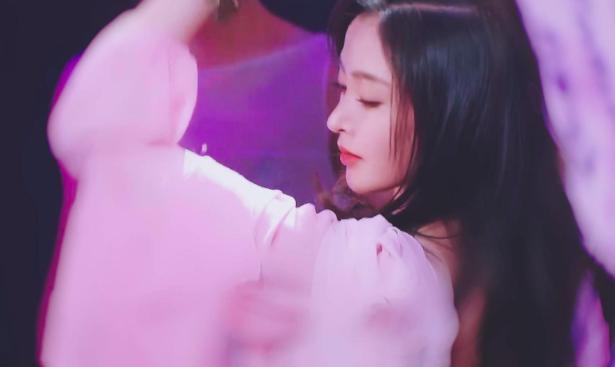 情人眼里出西施这句话出自哪里,情人眼里出西施这句话说明了什么