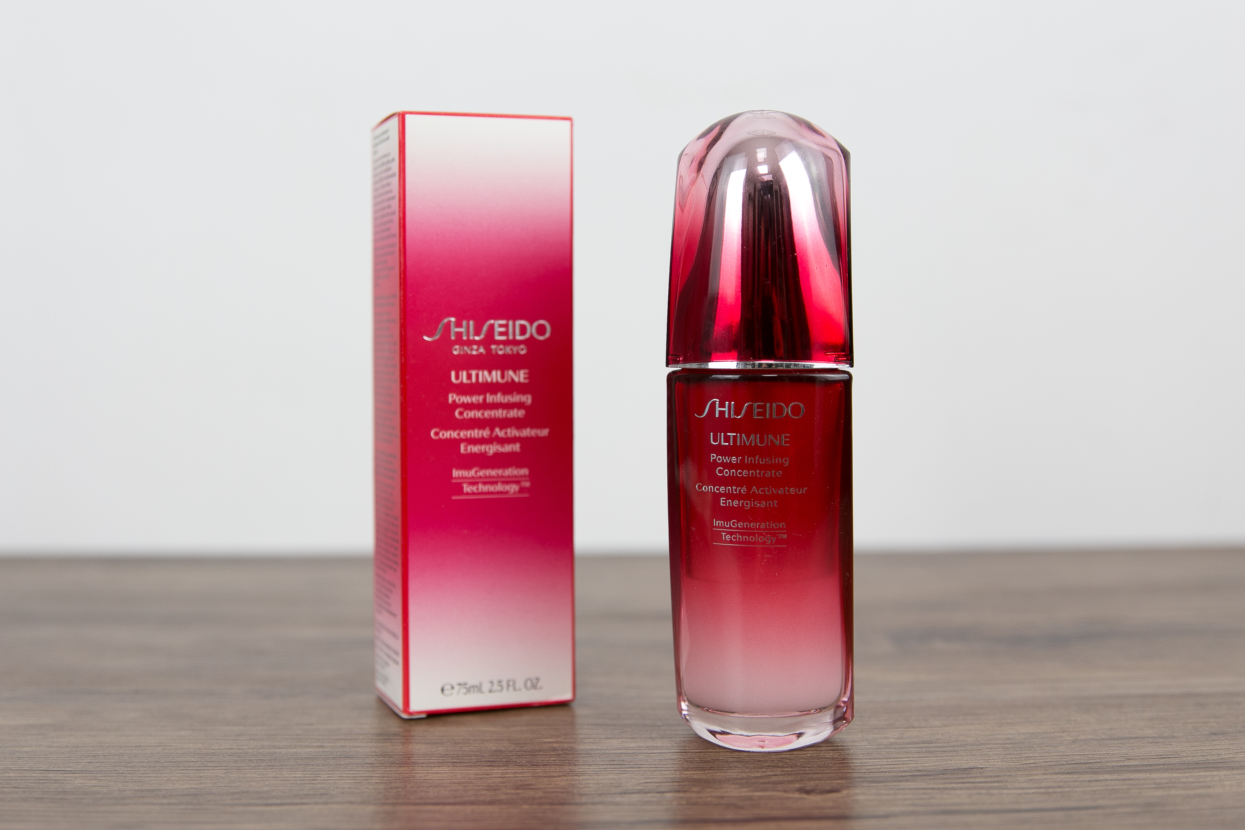 还在为繁琐的护肤步骤而烦恼吗,还在为皮肤问题困扰吗