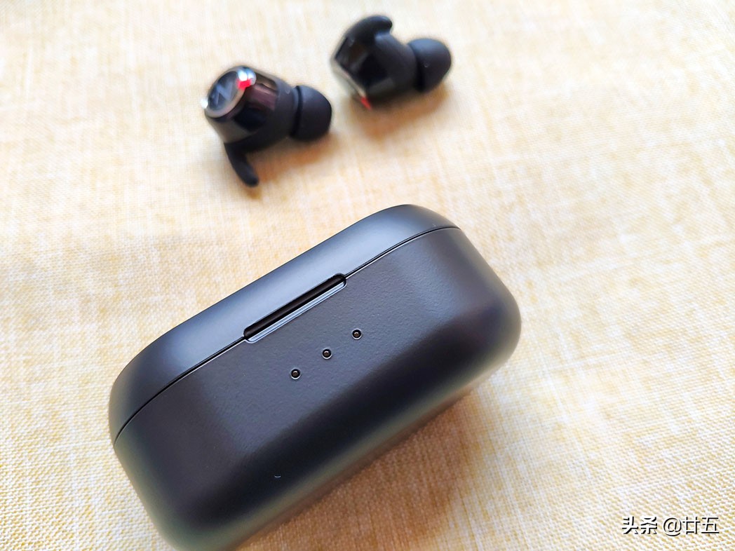 蓝牙耳机不好切歌怎么办？有实体按键的真无线蓝牙耳机体验