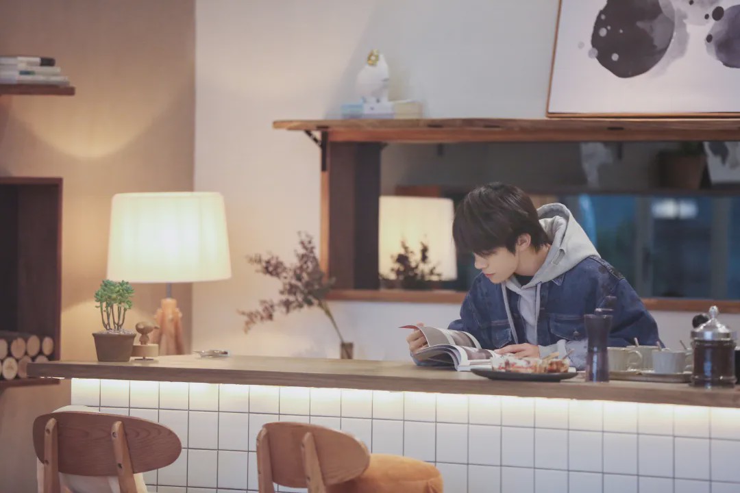 世界读书日｜别只顾着下场控评，跟着爱豆多读书才是正经事！