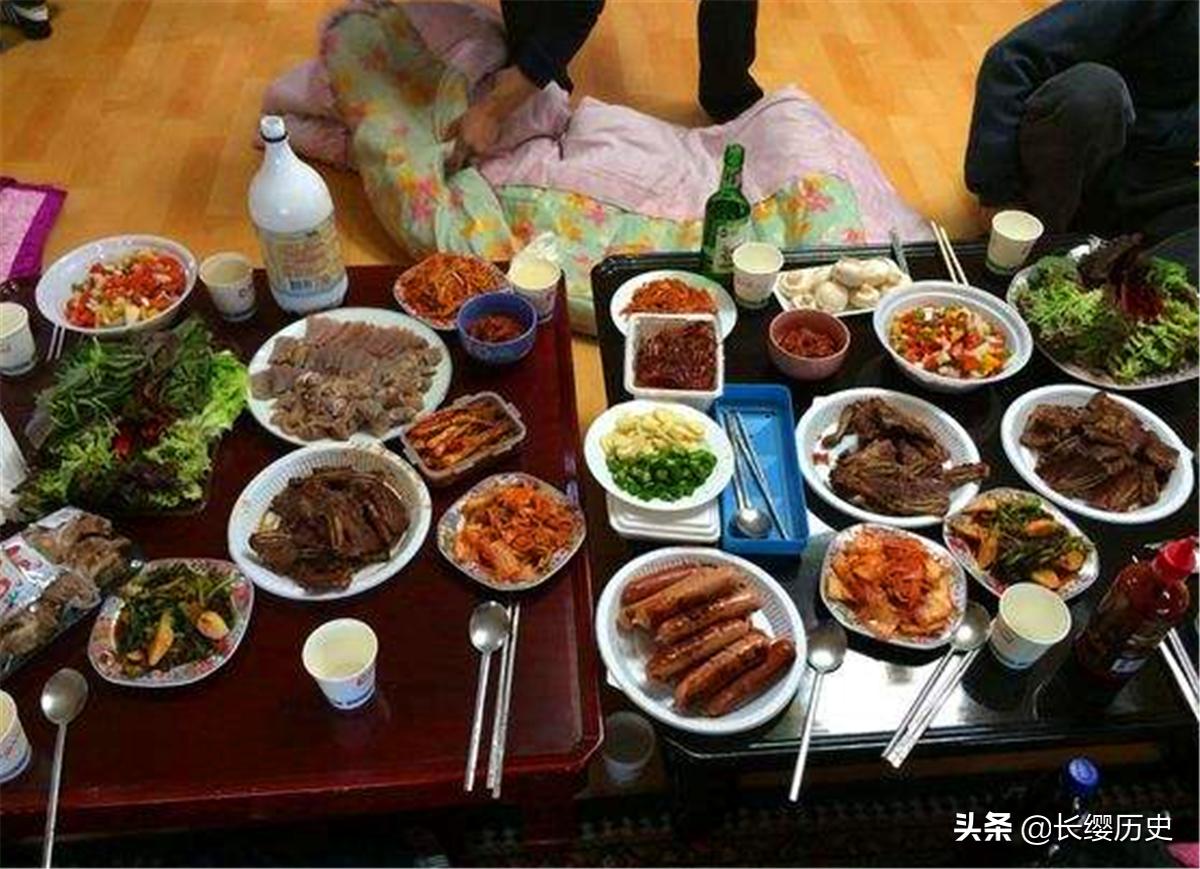 俗语:马上铜铃破,亲戚无半个,啥意思?老祖宗看透了生活