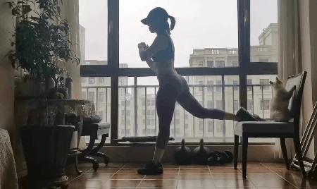 在家运动锻炼身体增强免疫力,疫情居家锻炼小动作