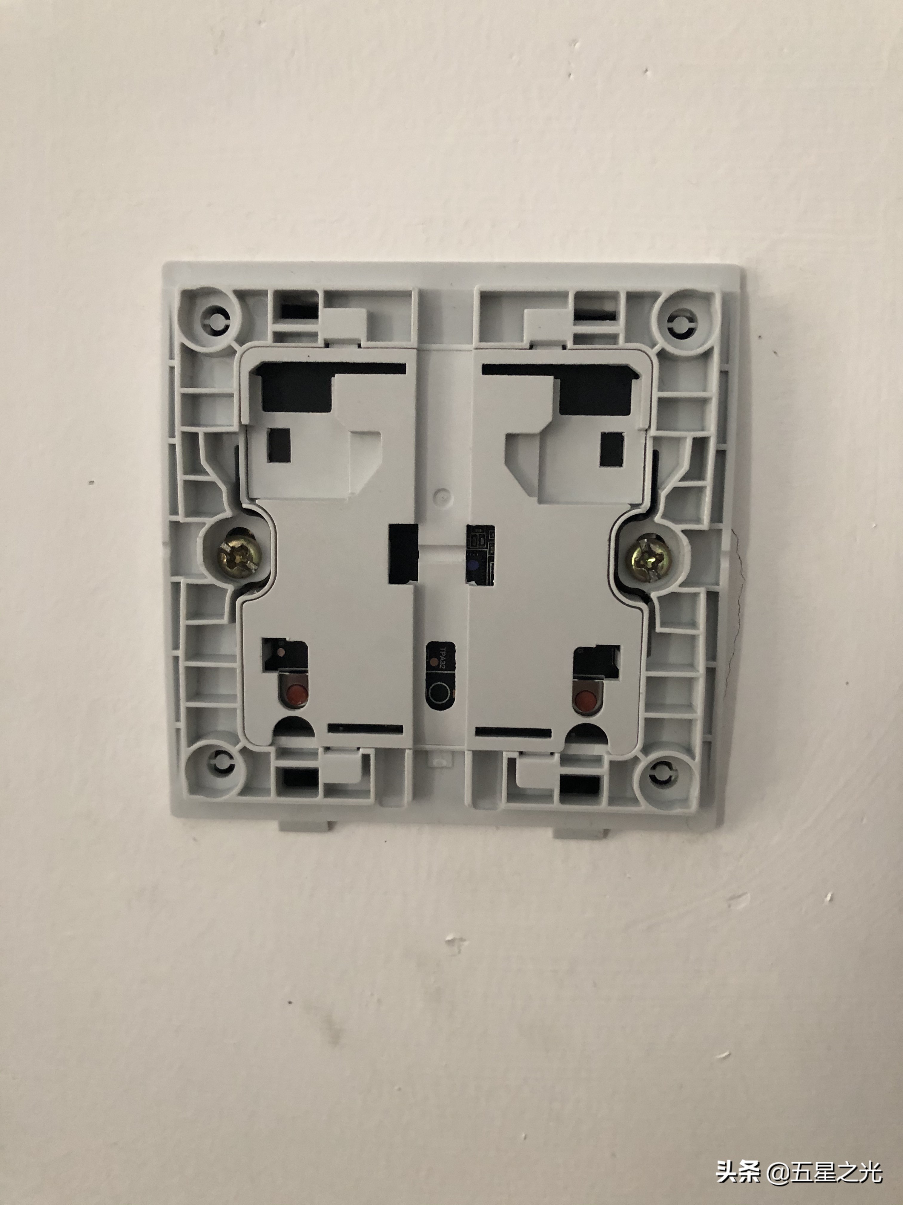 绿米墙壁开关,绿米墙壁开关如何连接